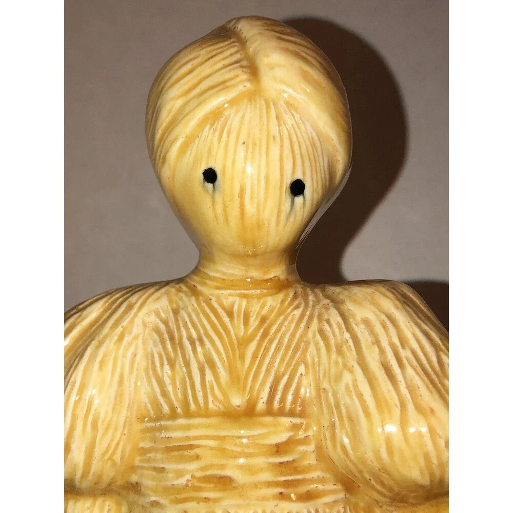 VTG 80s CORN HUSK DOLL WOMAN 10” Ceramic Figurine Creepy Hay Crying Eyes Hollow